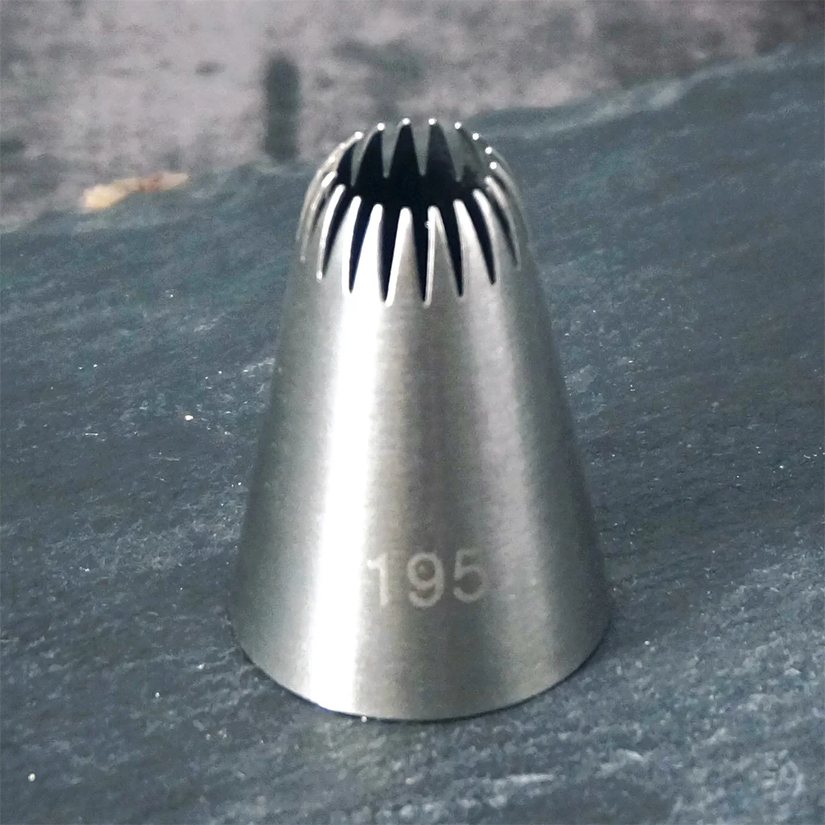 #195 Cake Decorating Pastry Piping Nozzle Icing Tips Bakeware Kitchen Cookies Tools Stainless Steel