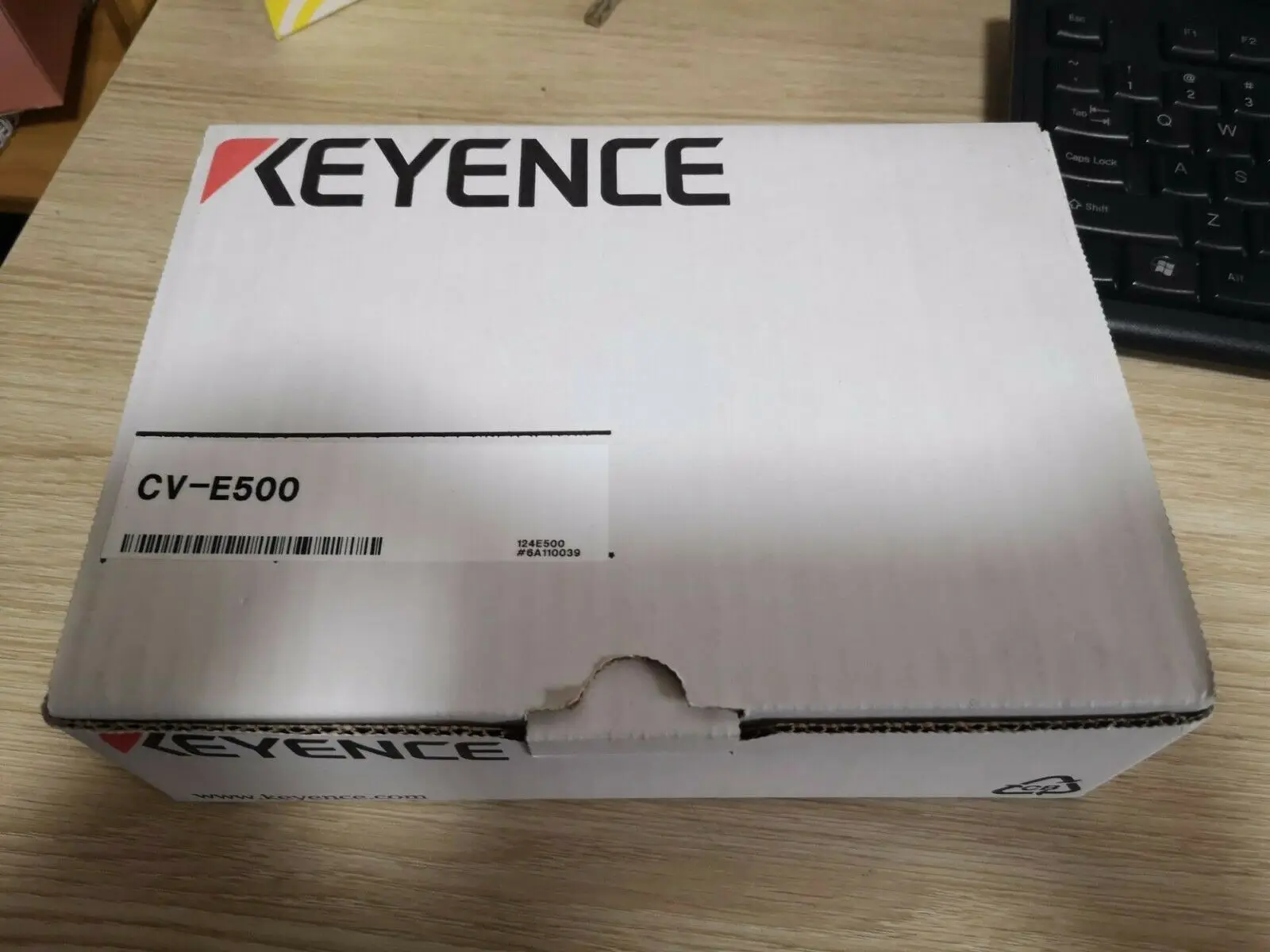 

1PC New Keyence CV-E500 In Box