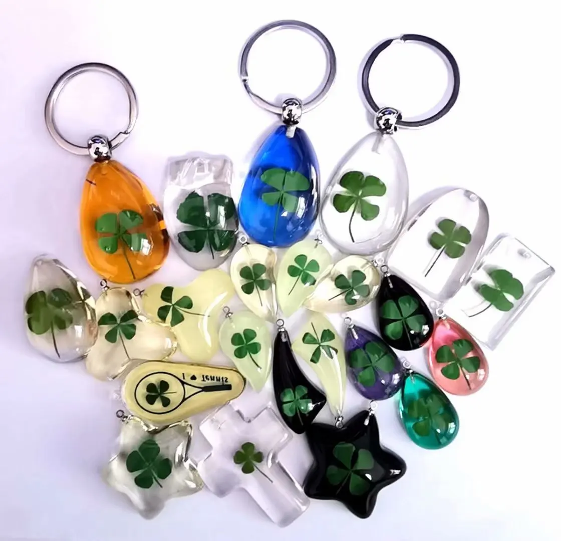 25 pcs charming real mixed four leaf clover mixed style keychain