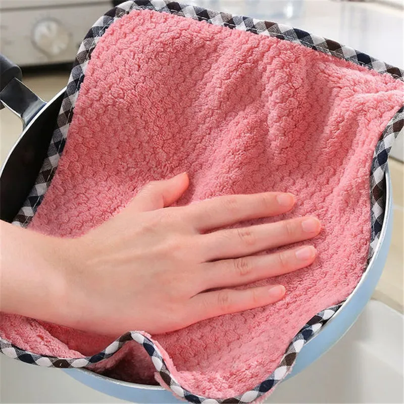 Non-greasy  Non-linting Hangable coral fleece double-sided rag, kitchen pineapple pattern absorbent hand towel, plain dish cloth