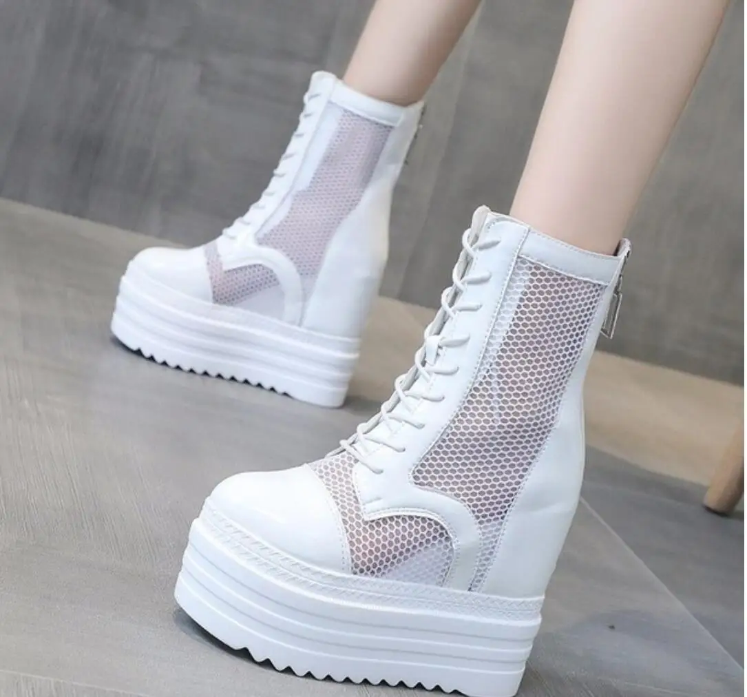 Zwiększona wysokość 12CM Girl Platform Shoes 2024 Summer Cool Boots Women Hollow Ankle Boots Women White Black Women Club Punk Boots