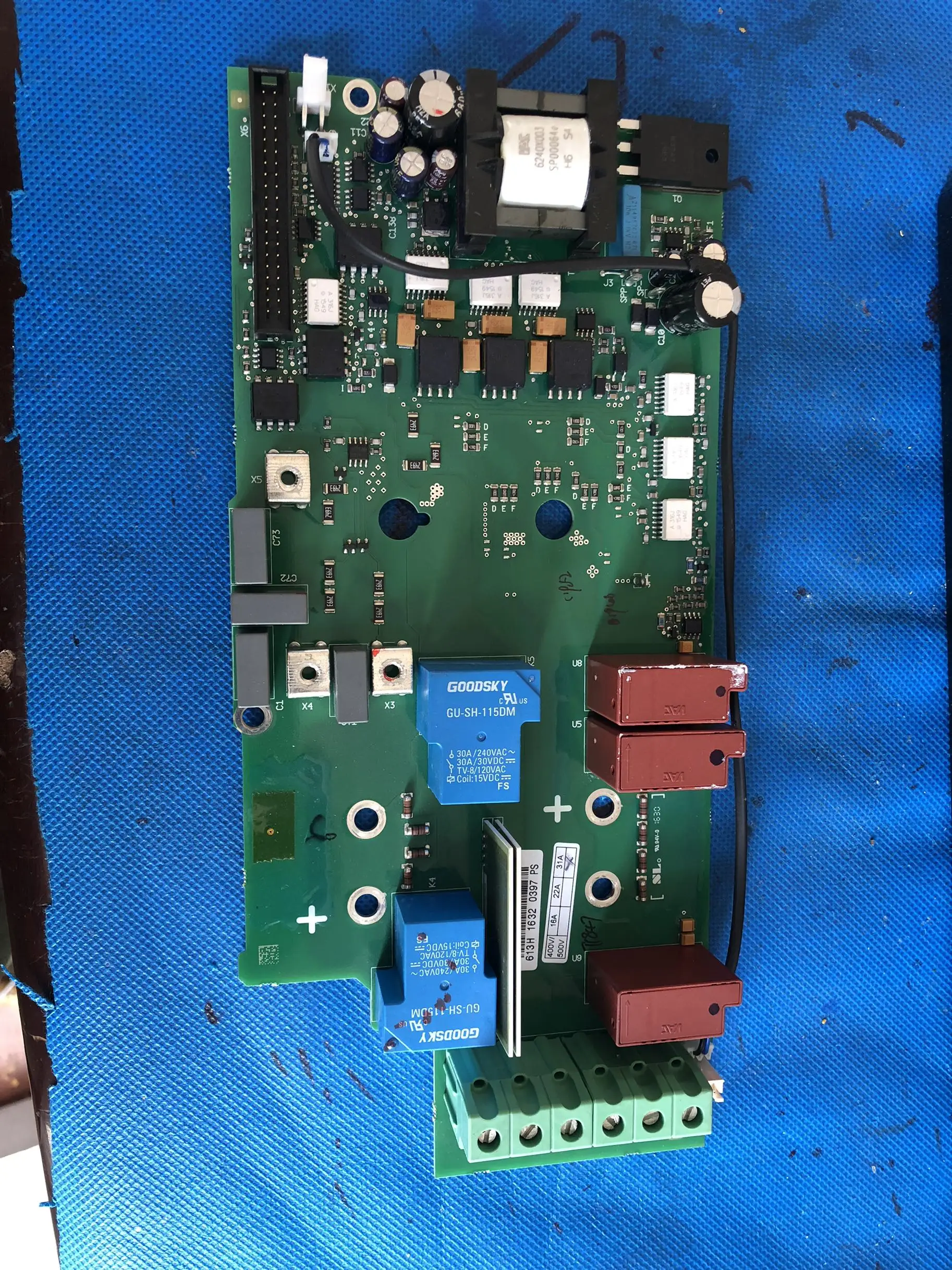 

Inverter NXP-NXS Series 7.5-11-15kw Main Power Board Drive Board Trigger Board PC00613