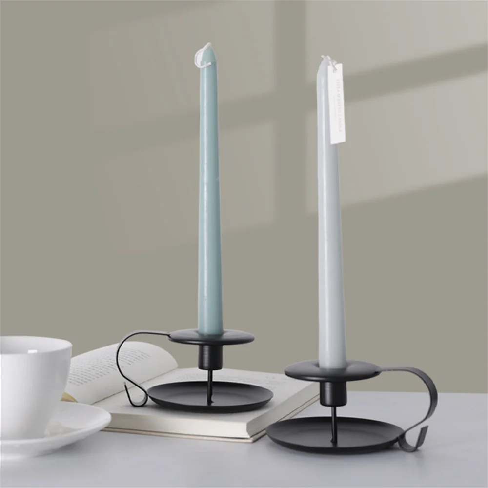 Retro Metal Candlestick Candle Holders Modern Home Decoration Glamorous Chic Wedding Table Decoration Desktop Accessories