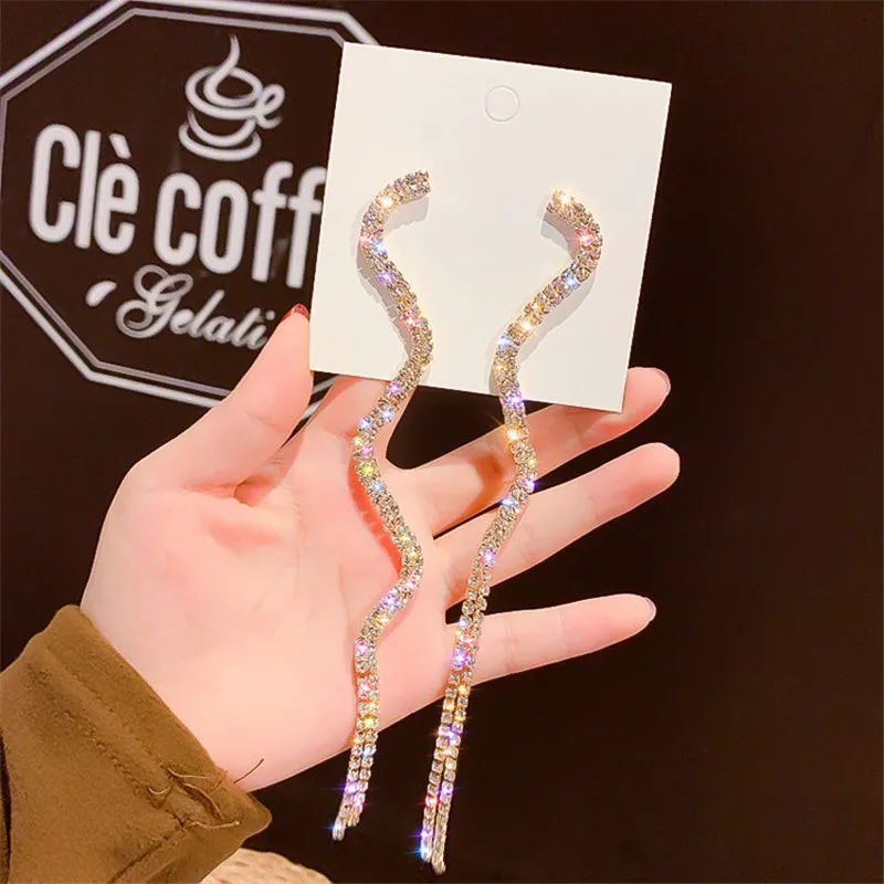 FYUAN Long Tassel Crystal Drop Earring for Women Shiny Gold Silver Color S Shape Rhinestone Dangle Earring Wedding Party Jewelry