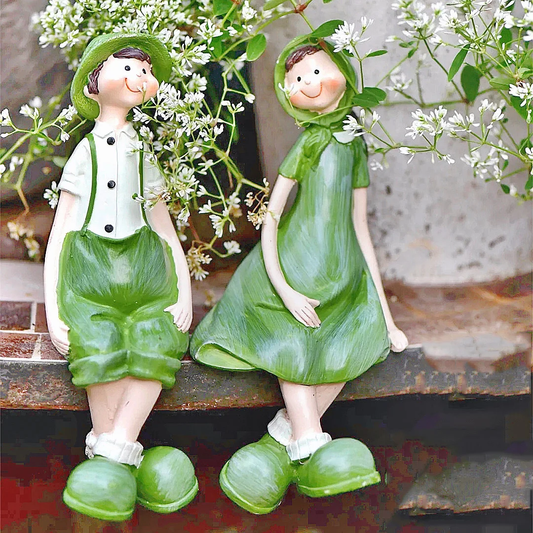 

American Country Resin Hanging Feet Couple Doll Decoration Outdoor Garden Lawn Figurines Ornaments Courtyard Villa Sculpture Art