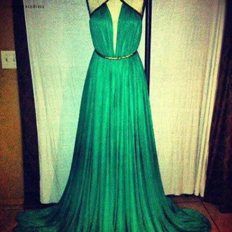 Emerald Green Colour Prom Dress Sexy Halter Neck Chiffon Long Party Gown