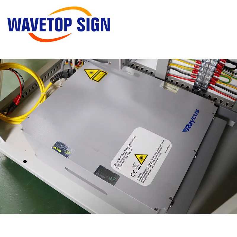 Macchina per marcatura Laser a fibra WaveTopSign 30W sorgente Laser in fibra di Raycus per marcatura di acciaio inossidabile in metallo