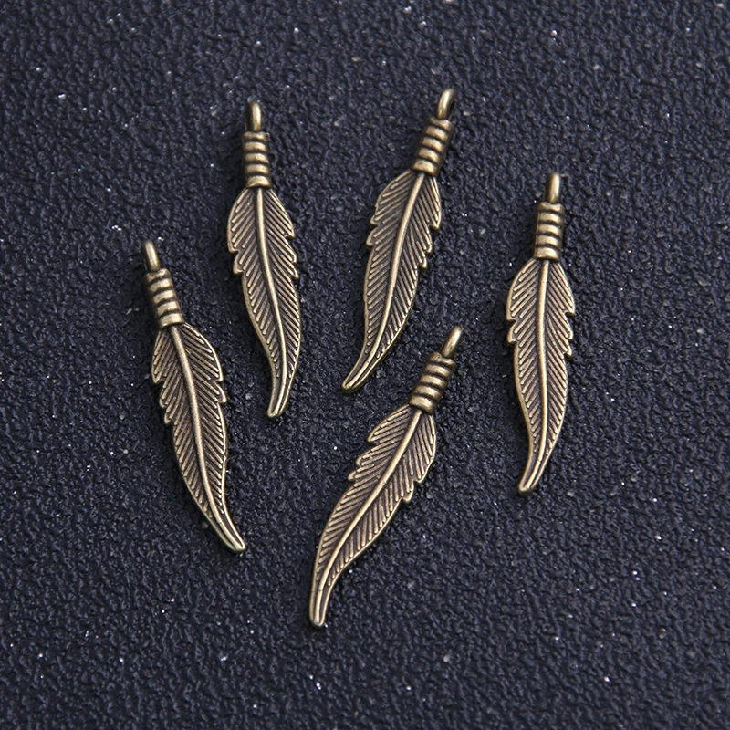 20PCS 6*31mm Four Color Zinc Alloy Feathers Charms Diy Jewelry Findings Jewelry Accessories Wholesal