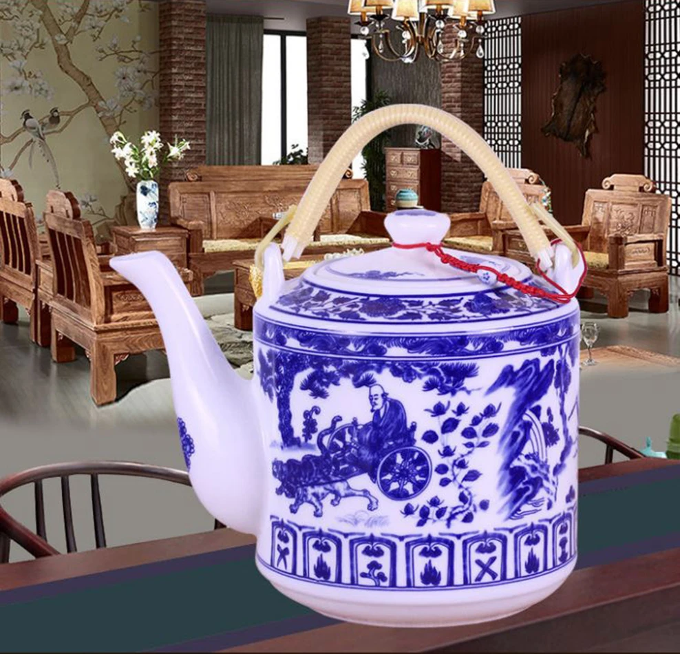 2L, Chinese style ceramic teapot, Large capacity cold kettle, Blue and white porcelain kettle for tea brewing in mug, tea set