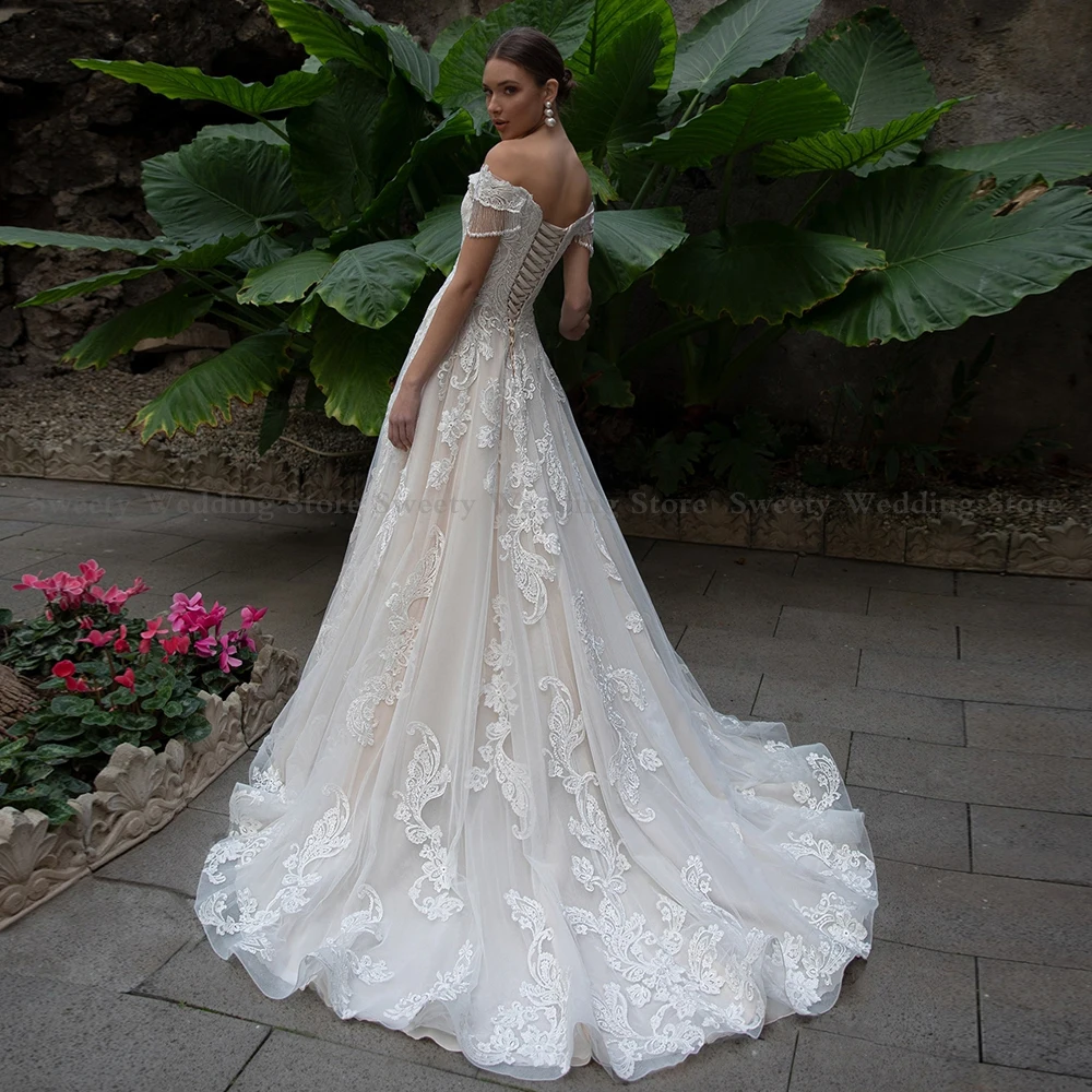 Robe De mariée princesse exquise, personnalisée, épaules dénudées, dentelle, ligne A, robes De mariée avec traîne De balayage