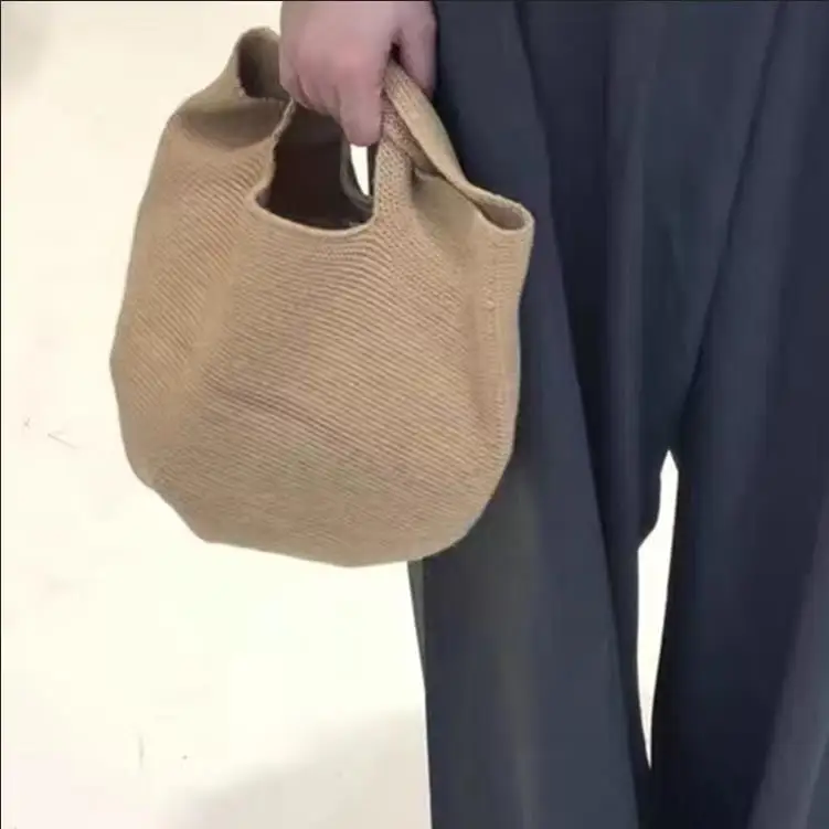 Nuove borse a maglia firmate borse a grande capacità confezione borsa da spiaggia estiva borse grandi borse a tracolla da donna tessute vuote Casual