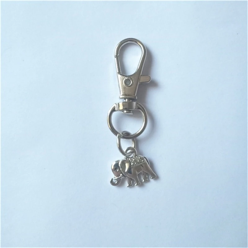 Llavero con dije de elefante, llavero de elefante, regalo creativo, joyería de elefante, joyería Boho, regalo de Animal