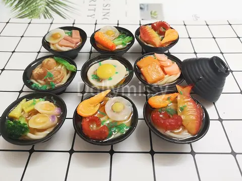 Миниатюрная еда для кукол Snoedoll 1:6, лапша с морепродуктами, 2 шт.