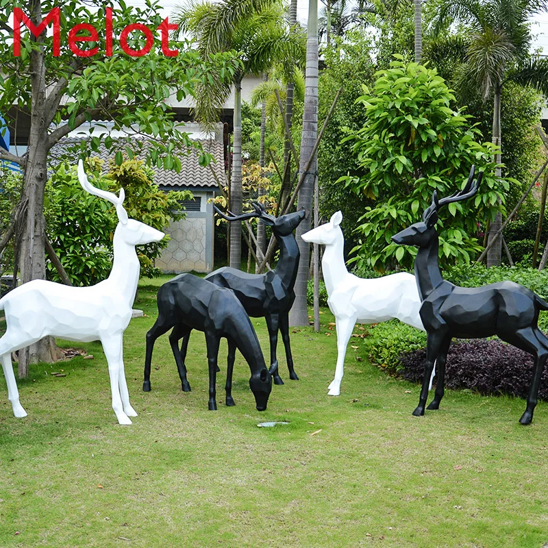 

Personalized Creative Garden Landscape Deer Decoration Outdoor Garden Simulation Animal Sculpture Courtyard Geomancy Decoration