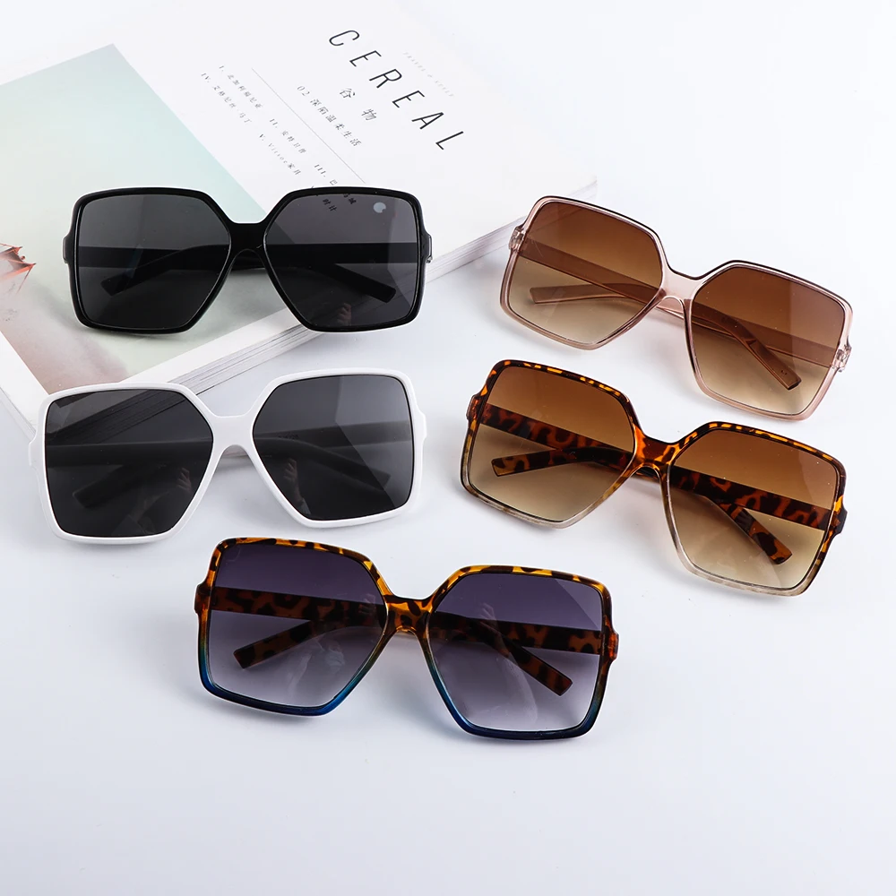 

New Luxury Oversize Square Sunglasses Women Vintage Brand Big Frame UV Protection Sun Glasses Fashion Gradient Female Glasses