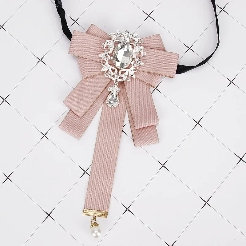 Gorgeous Bow Tie Vintage Luxury Lady Head Diamond Pearl Ribbon Tassel Brooch Chic Girls Elegant Costume Jewelry Collar Pin