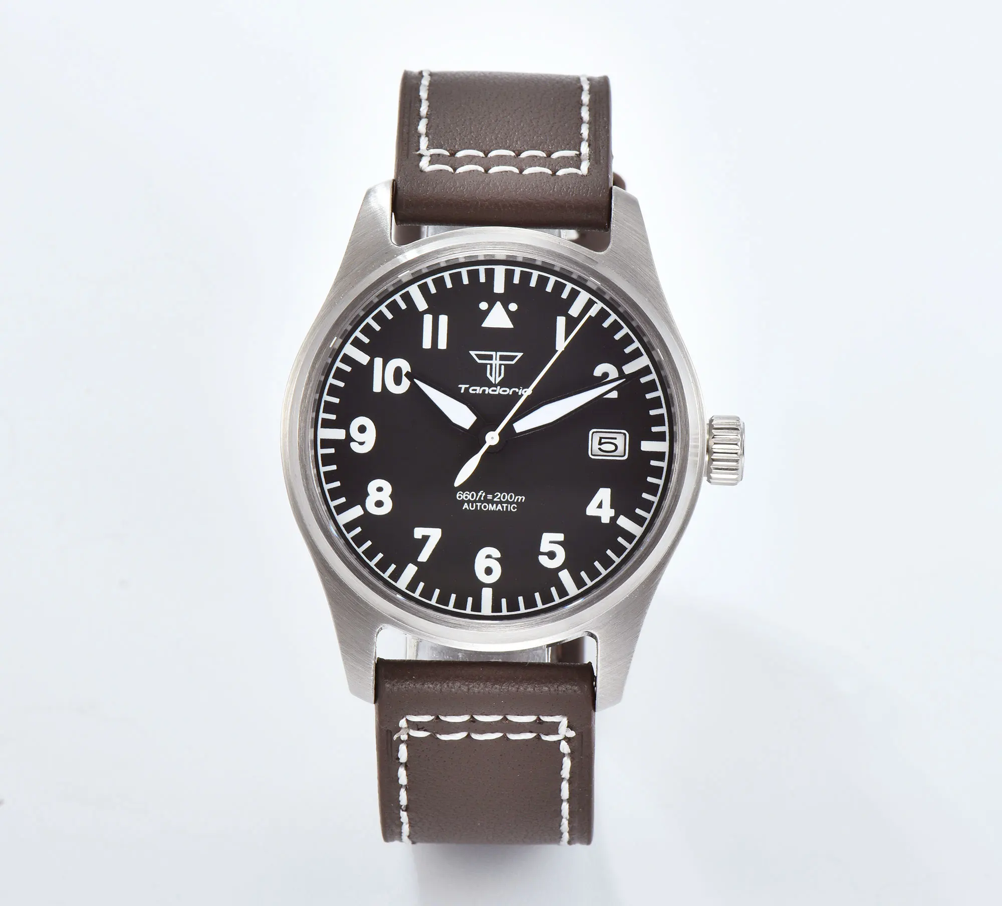 Relógio piloto de mergulho masculino, movimento automático NH35A, janela de data, cristal safira, estojo escovado, couro, 200m, 39mm