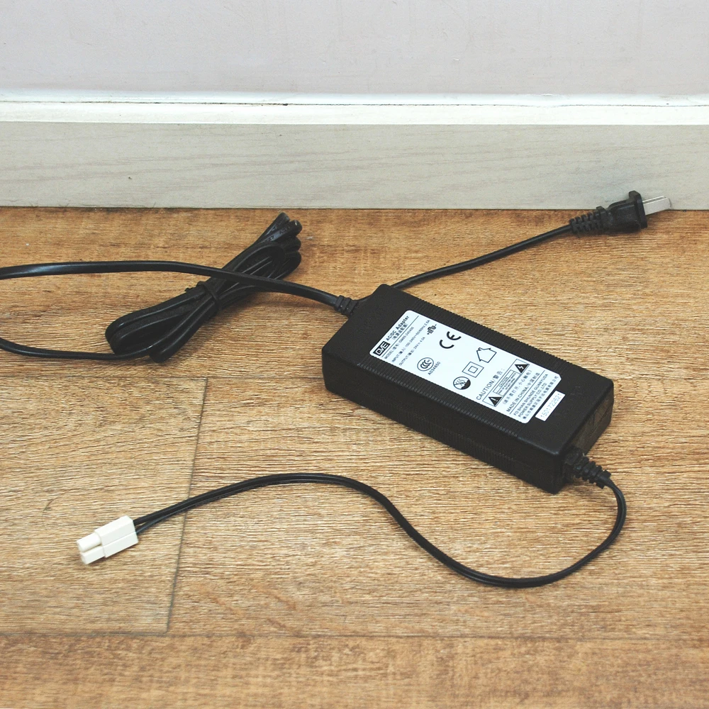 Water Filter Booster Pomp Transformator 4.0A Ingang 100-240V, 50-60Hz, Output 24V