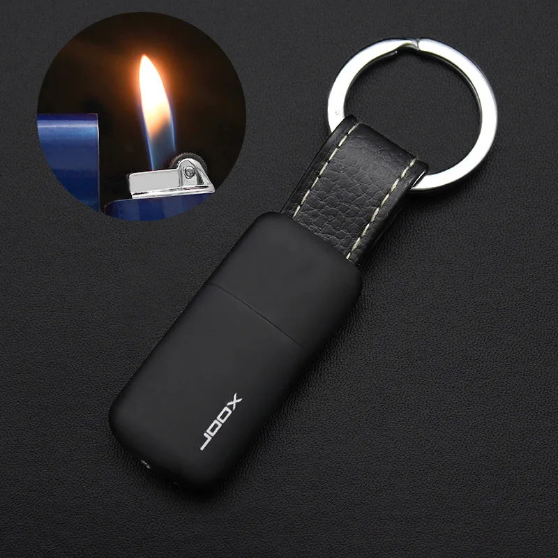 2021 New Creative Personality Pendant Lighter Open Flame Grinding Wheel Cigarette Lighter Keychain Lighter Portable Gadget