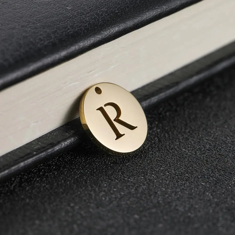 10 Stück/Set 26 Goldfarbene Großbuchstaben DIY Anhänger Edelstahl Alphabet Charm für Halskette Armband Ohrring Schmuckherstellung – Detail 6