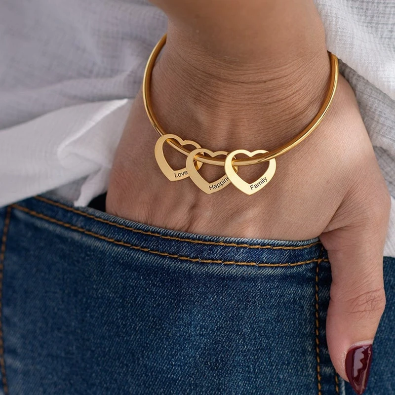 Engrave Family Name Heart Stainless Steel Charms Customized Bracelets for Women Bangle Personalized DIY Jewelry Gift for Woman