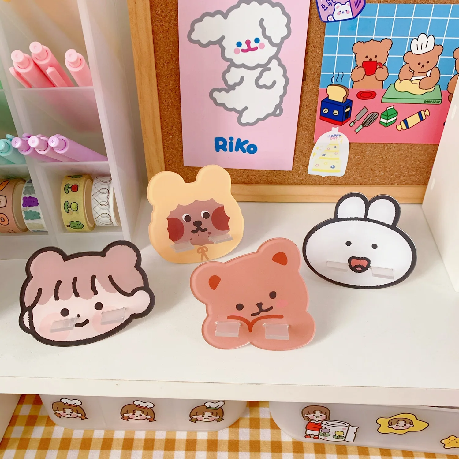 Lucu Mini Kreatif Desktop Ponsel Kawaii Pemegang Telepon Portabel Pemegang Dudukan Meja Kartun Aksesori