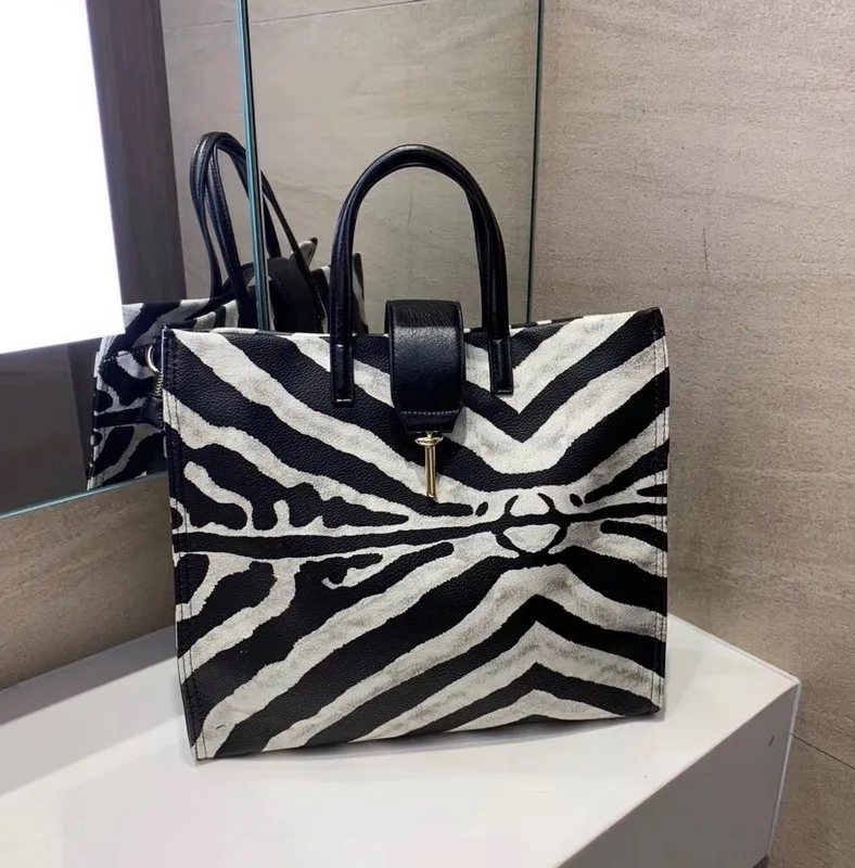 Fashion Zebra Pattern Handbags Big Women Tote Bag High Quality Leather Casual Female Shoulder Bags Large Capacity Messenger Bag