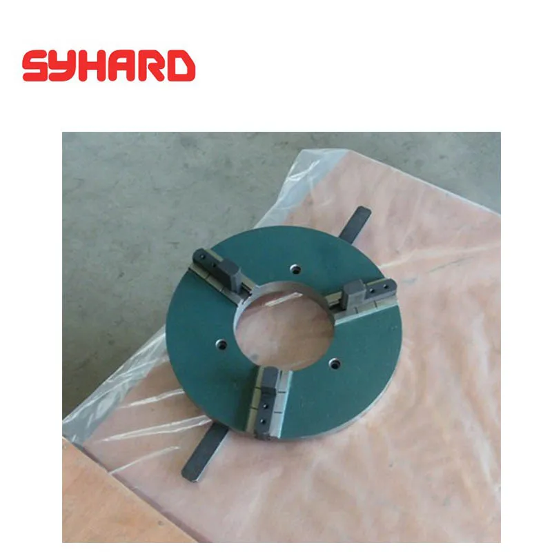 Three Jaws Welding Chuck Manual Operation Chuck Self-Centering Chuck WP300 Diameter 300mm