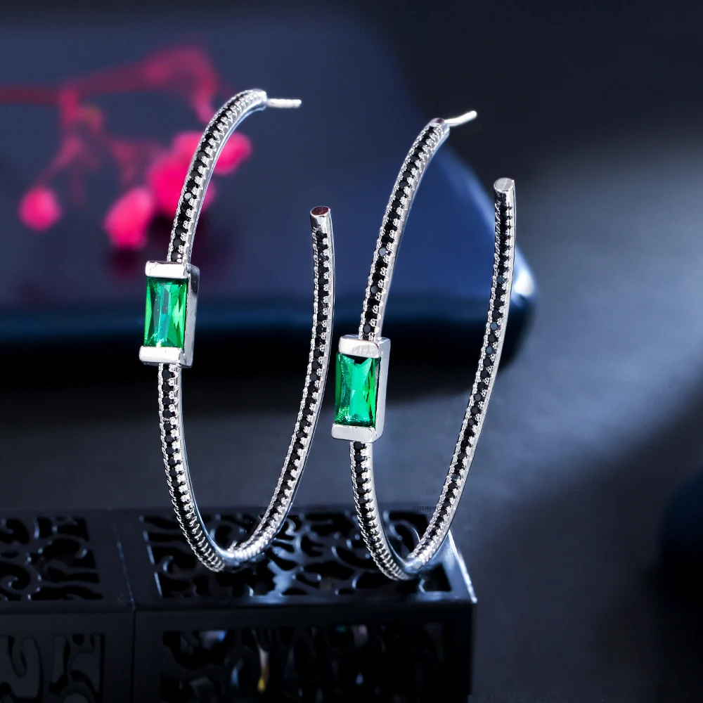CWWZircons Neue trendige, große, dünne, runde Creolen mit schwarzen und grünen Zirkonia-Steinen für Damen, Party-Schmuck, Großhandel E0761 – Detail 6