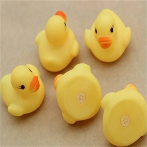 Juguetes de baño de patos de goma para bebés, niños recién nacidos de agua para Juguetes Divertidos, 5 unids/lote