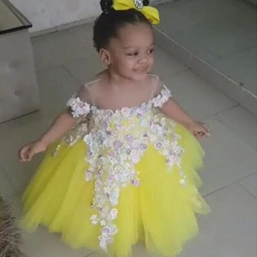 Vestidos de niña de flores Apliques de tul Vestido de celebridad Vestidos de comunión de niña de Aline плаğinя зtukudh199тостей Año nuevo