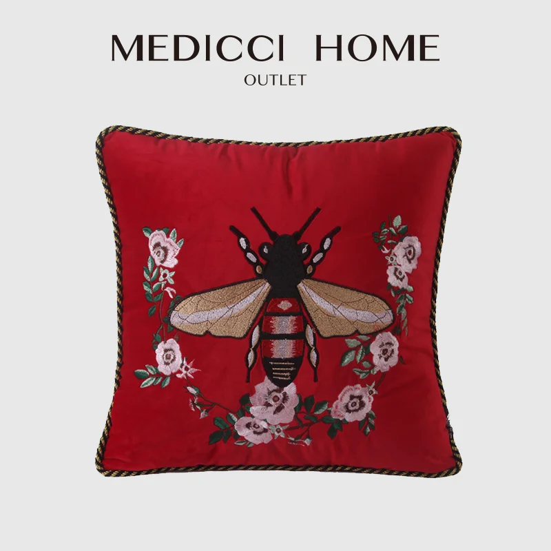 Medicci Home Vintage Cushion Cover Red Wine Velvet Plant Animals Honeybee Embroidery Throw Pillow Case Luxury Living Room Decor