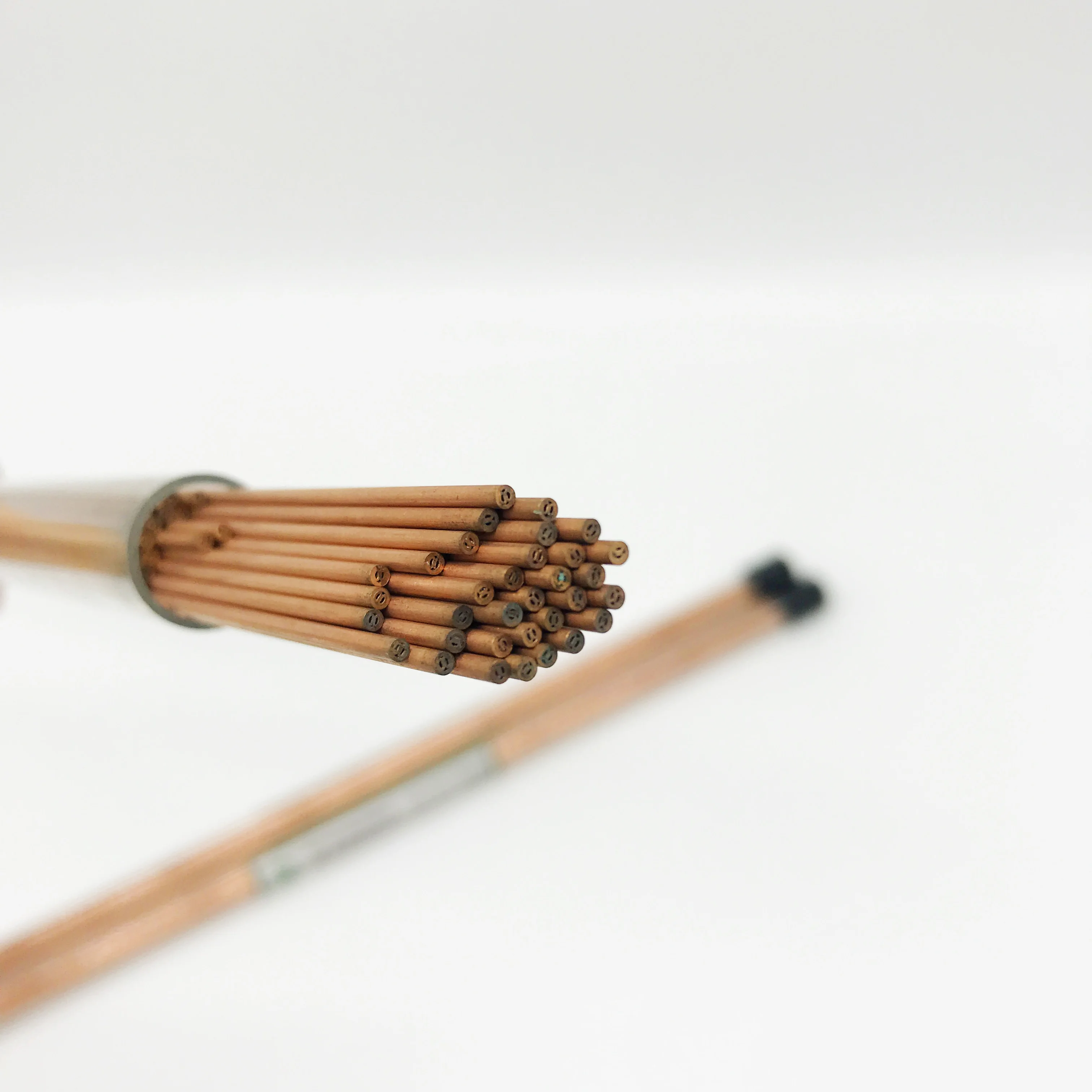 ART.230710 tubi per elettrodi in rame Multi fori 1.0/1.1/1.2/1.3/1.4/1.5*400mm 25 pz/lotto