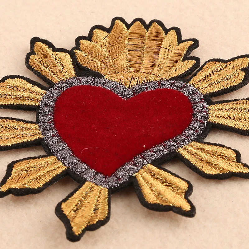 1Piece Gold Crown Red Love Heart Applique Embroidery Patch for Clothing Cute Motif Iron on Patches DIY Badge Garment Decoration