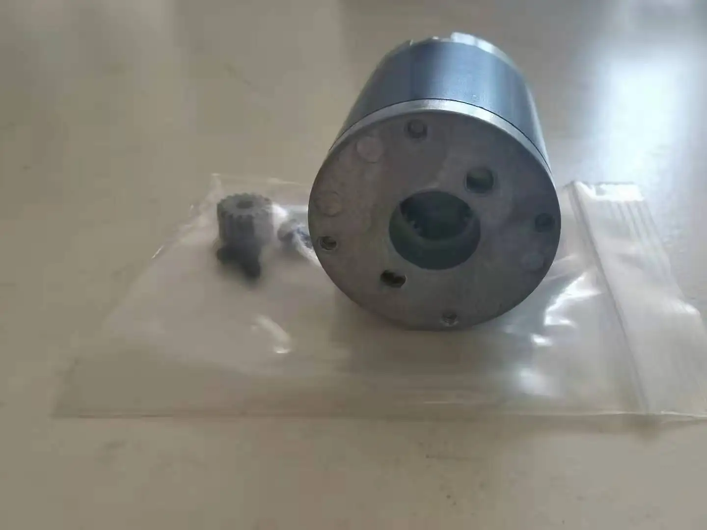 28mm High Precision High Torque Planetary Gear Reduction GearBox speed ratio 3-461 for CM28-385