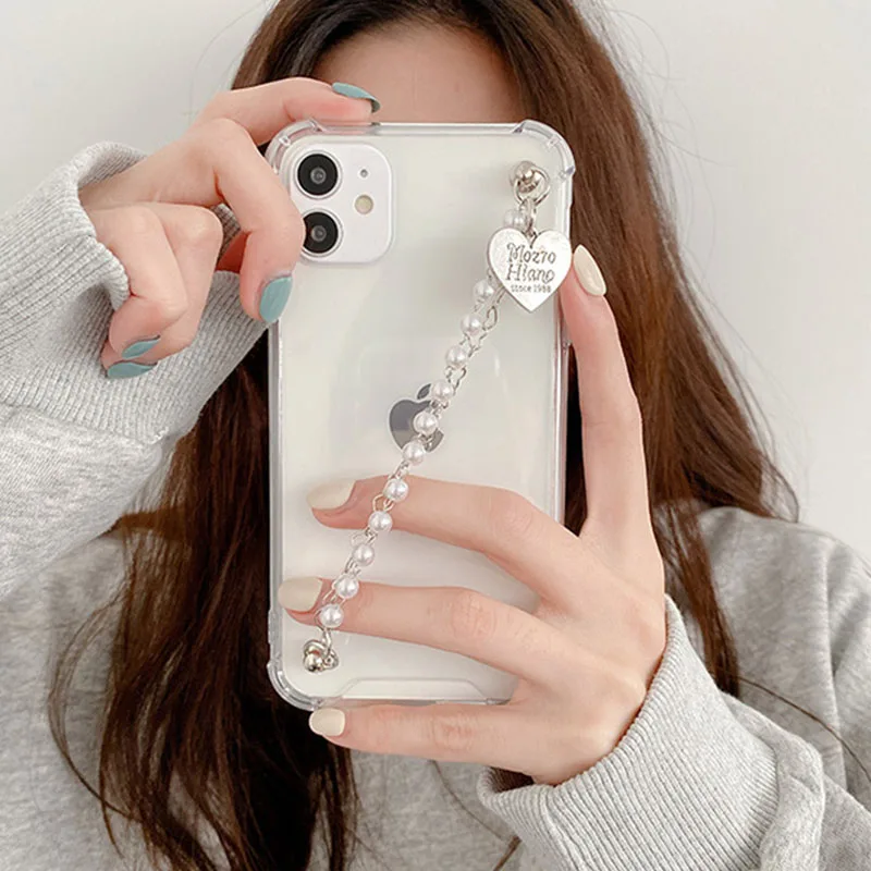 Cute Love Heart Pearl Bracelet Phone Cases for iphone 15 14 12Mini 11 X XS Max XR 6 7 8 Plus SE 2020 Wrist Chain Soft Back Cover