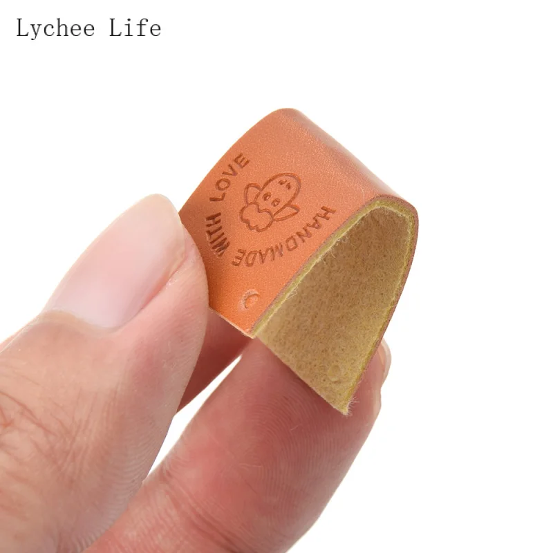 Lychee Life 24Pcs/lot Made With Love Handmade PU Leather Labels Rectangle Shaped Garment Label Tags Diy Sewing Crafts