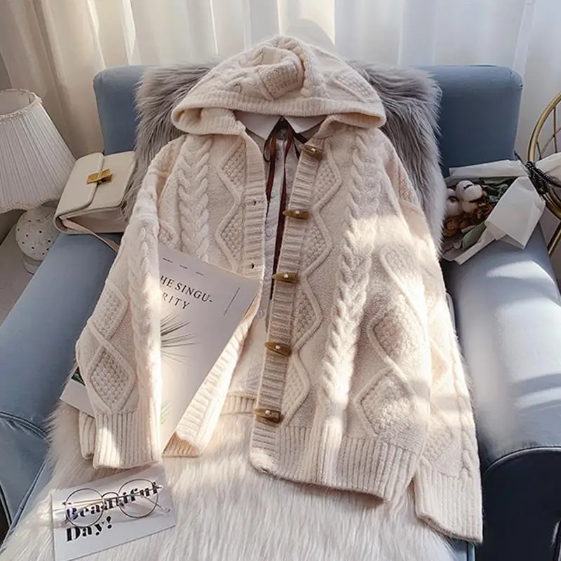 Hooded twist sweater coat autumn and winter 2023 new women\'s loose outer wear lazy knitted cardigan