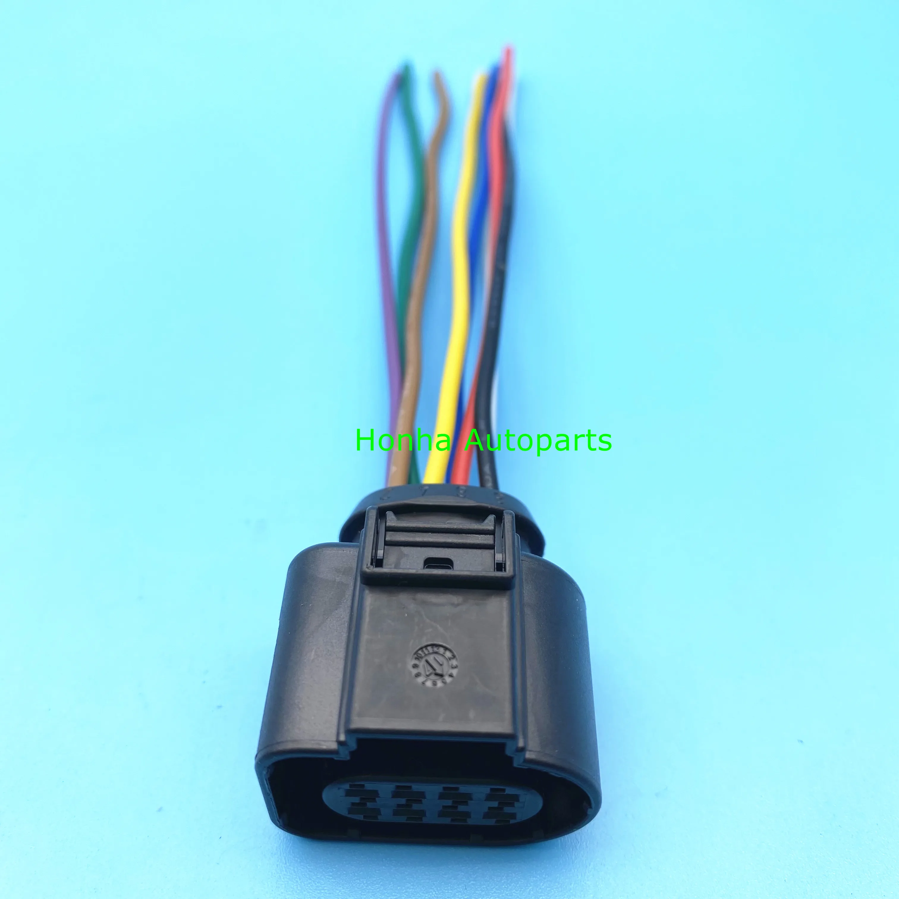 

AMP 8 Pin Female Car Front/Back Bar Radar Harness Connector Gearbox Plug For Volkswagen Sagitar Magotan Golf 4H0 973 714