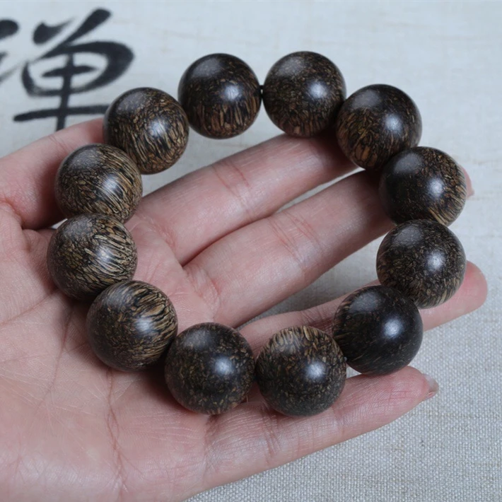 Cambodia Tabby Bodhisattva Chequers Agarwood Crafts Bracelet Submerged Class Natural Old Material Eaglewood Buddhist Prayer Bead