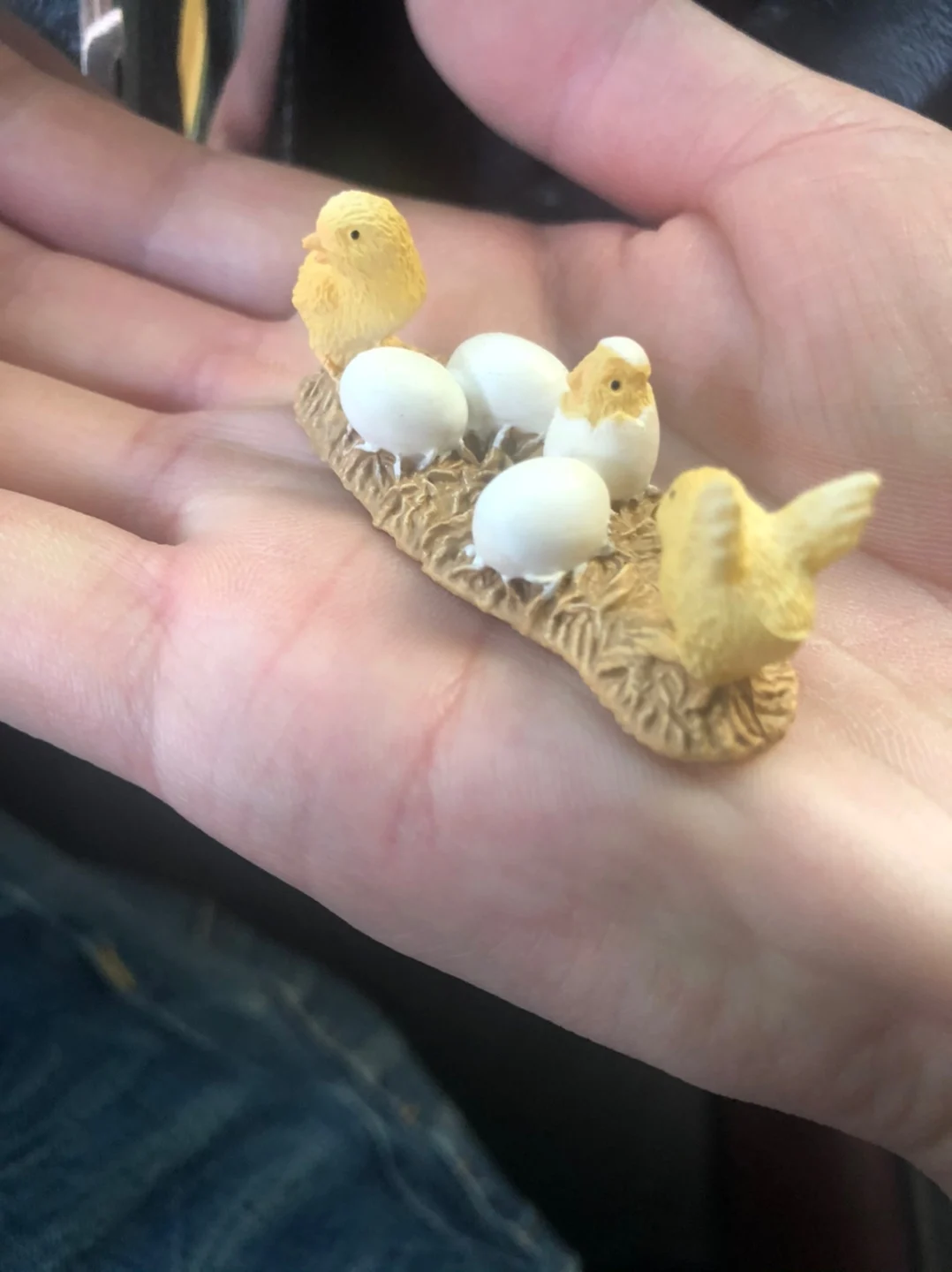 small  plastic   pvc  figure  Animal model toy chicken egg   chicken hatching