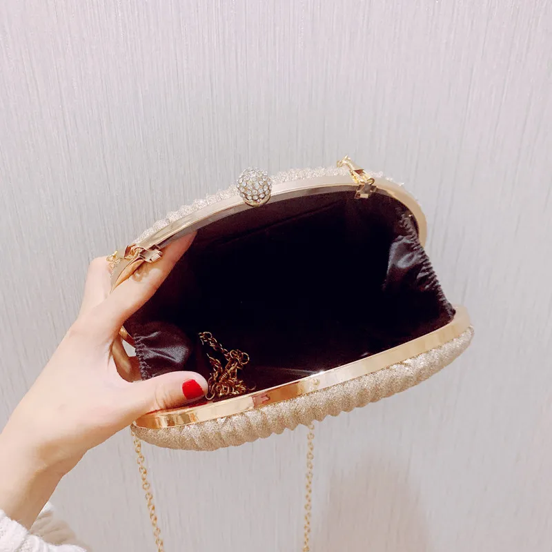 Luxury Diamonds Sequins Shell Clutch Bag Designer Clip Chain Women Shoulder Bags Gold Silver Lady Evening Bag Small Party Purse