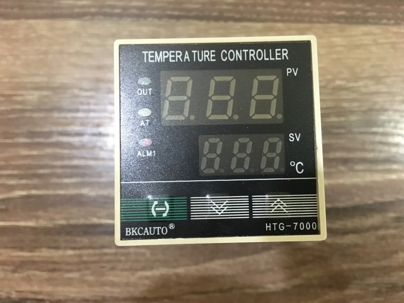 HG-M741  BKCAUTO full intelligent digital display PID temperature control table HTG-7000 series thermostat HG-M741J HG-M741E