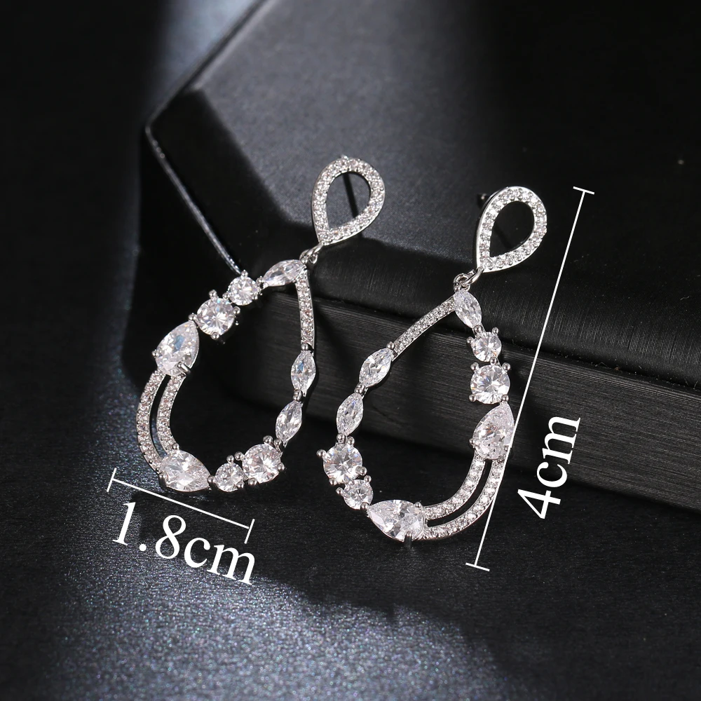 Bettyue New Arrival Classic Waterdrop-shape Earring Female Elegant Choice In Party Charming Decoration Hollow Out Style