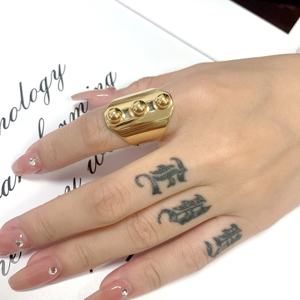 2022 Exaggerated Statement Round Bead Ring for Women Fashion Geometric Gold Color Finger Ring Trendy кольцо Wedding Gift Jewelry