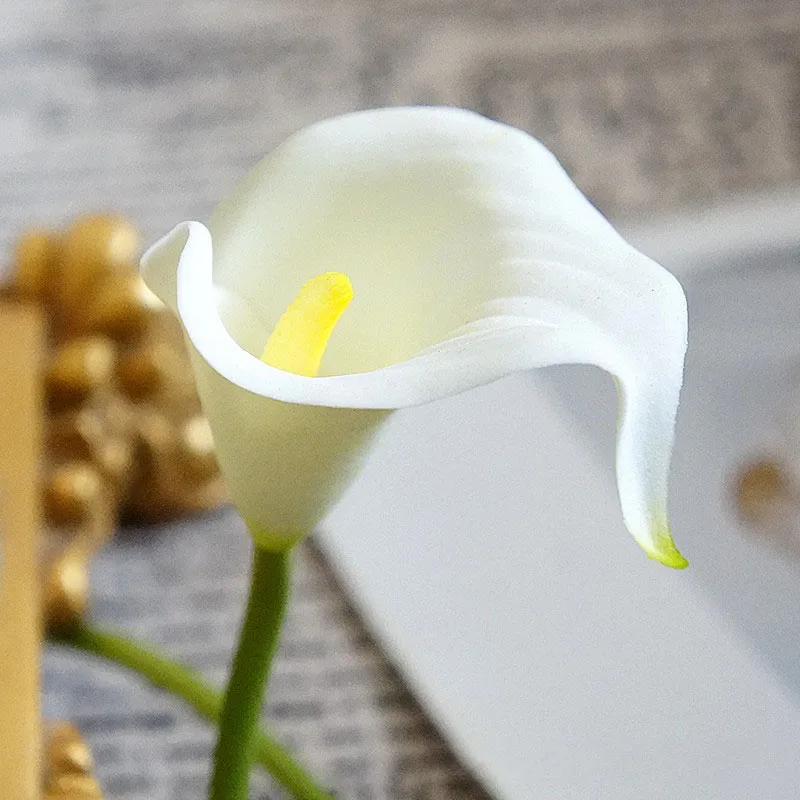 9-teiliges Set Künstliche Mini-Kallalilien aus Latex, Kunstblumen, Brautstrauß, DIY Hochzeitsblumenwand, Hintergrund, Heimdekoration – Detail 9