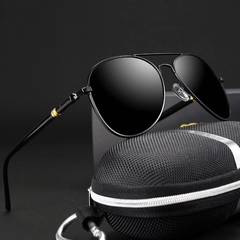 

Classic Sunglasses Discoloration Sunglasses Polarized Men Driving Glasses Men Retro Brand Anti-UV Sunglasses Discolor