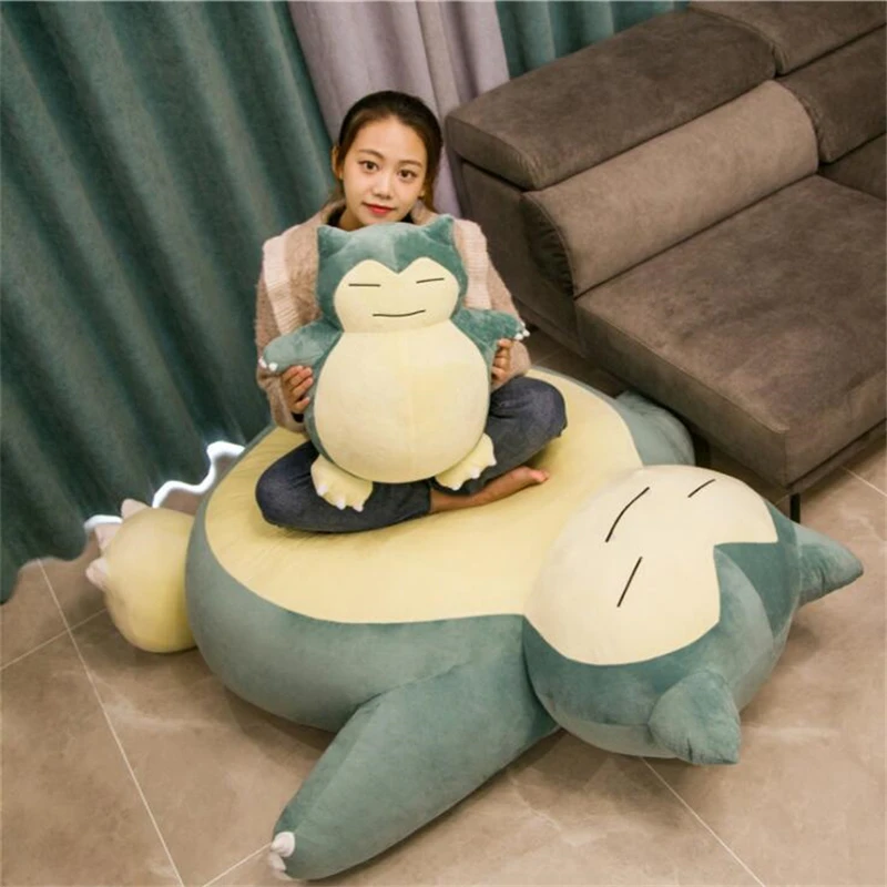 カビゴン 特大 ぬいぐるみ クッション 150cm 新品 全長約1.5m、超巨大な「絶対に起こしたいカビゴンクッション」再販！8