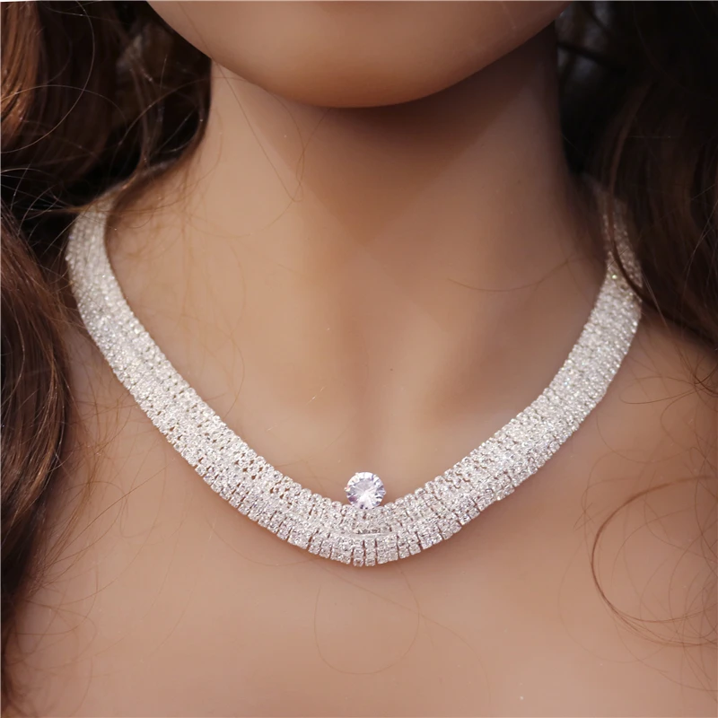 Manufactor Direct Deal Wholesale And Retail Fashion Exquisite Zircon Necklace Earrings Set Elegant Charming Crystal Jewelry Set