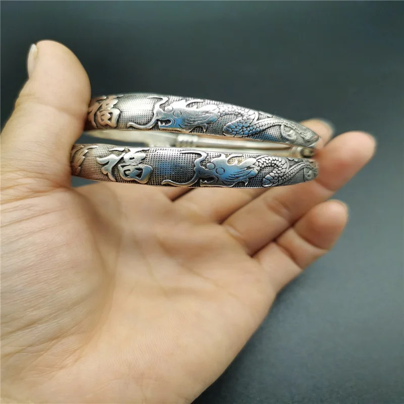 China's Old Tibet Silver Engraving Pattern Bracelet A Pair